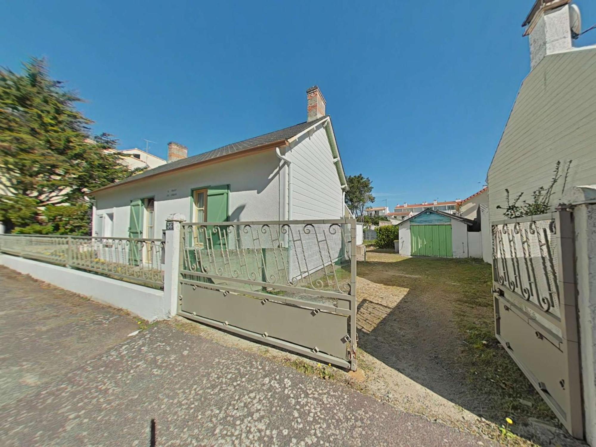 Maison De 2 Pieces A 100m - - Fr-1-224c-343 Holiday home